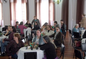 Mulheres participam de seminário sobre a saúde da agricultora de tabaco