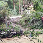 Carro com os jovens que morrerram foi retirado rio em São João do Triunfo_Divulgação